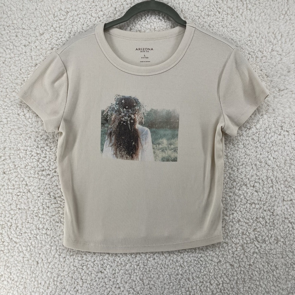 Arizona Women's Fitted T-Shirt Size Large Cropped Short Sleeve Fairy Print